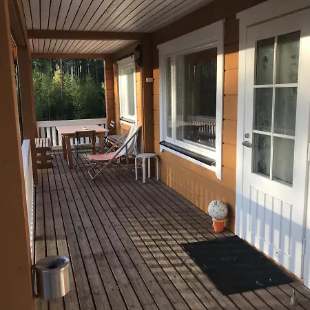 Σαλέ Modern By The Private Λαπεενράντα